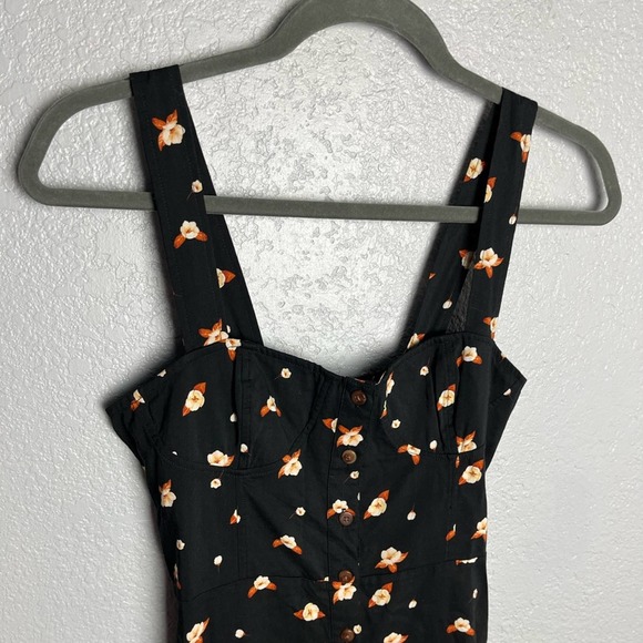 NWT WEWOREWHAT Harper Dress in Black - Picture 5 of 7